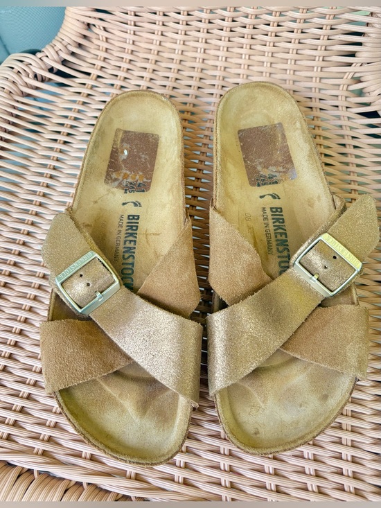 Birkenstock Shoes - Birkenstock Crisscross Suede Sandals in Tan/Gold Size 41